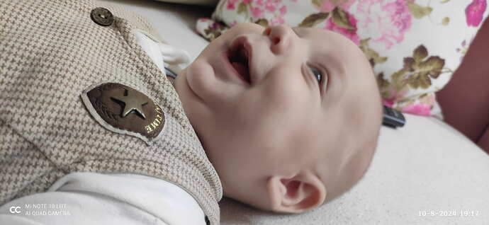 MVIMG_20241008_191756